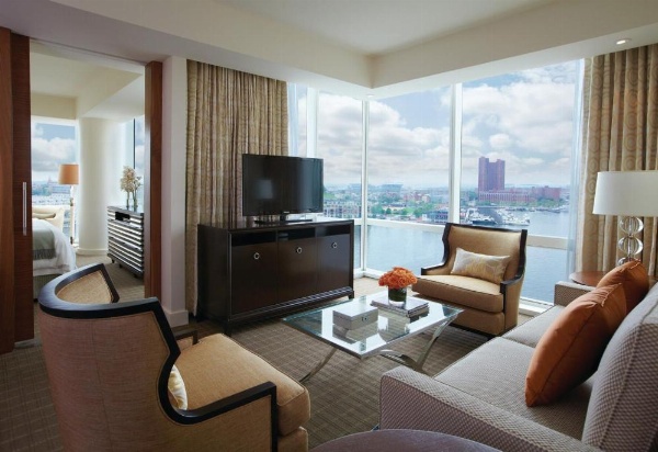 Four Seasons Baltimore image 23